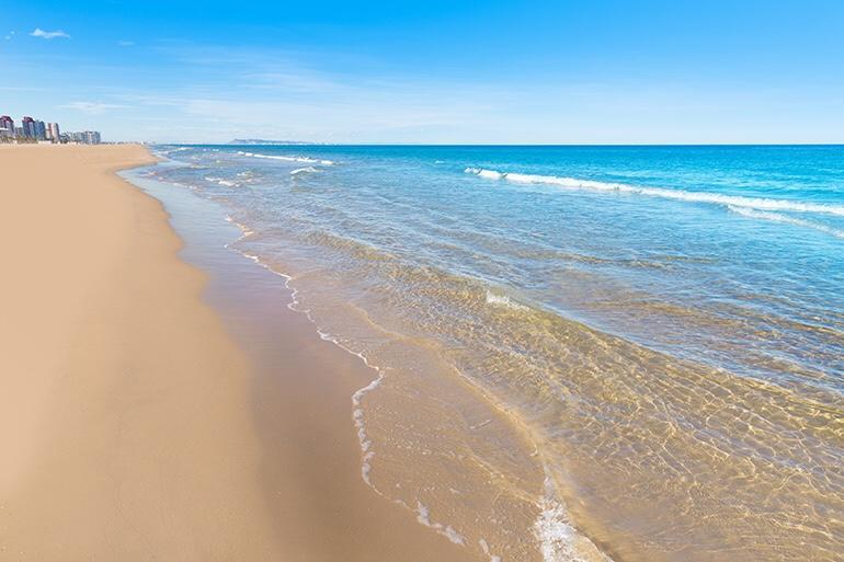 Hugo Beach Hotel & Apartments 간디아 외부 사진