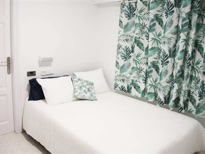 Hugo Beach Hotel & Apartments 간디아 외부 사진